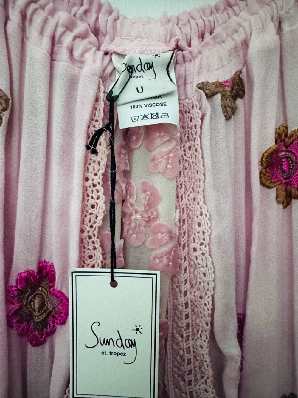 Sunday St Tropez Light Pink Floral Embroidered Lace-Trim Romper One Size - Picture 4 of 5